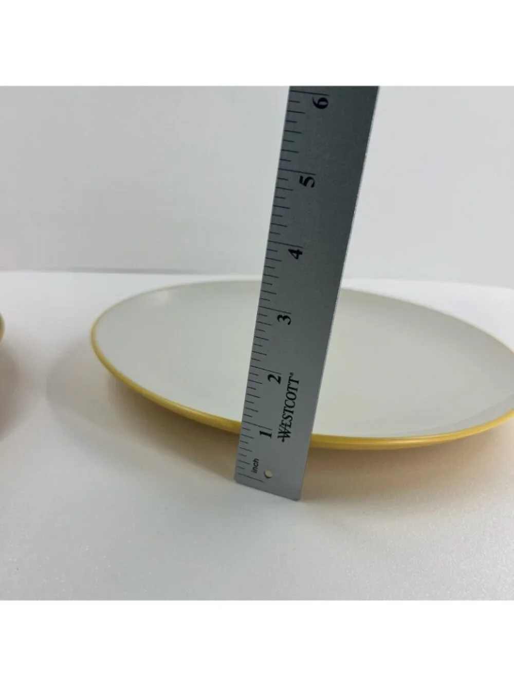 Noritake Colorwave Plate Stoneware Ceramic Set of 4 Round Microwave Safe Mustard
